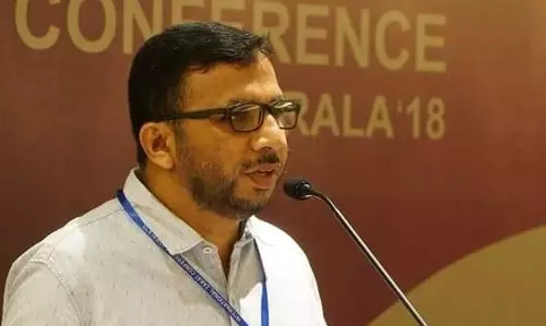 ജമാഅത്തിനെ കാണിച്ച് സിൽവർലൈൻ നടപ്പാക്കാമെന്നത് സിപിഎമ്മിന്റെ വ്യാമോഹം- പി മുജീബുറഹ്മാന് ജമാഅത്തിനെ കാണിച്ച് സിൽവർലൈൻ നടപ്പാക്കാമെന്നത് സിപിഎമ്മിന്റെ വ്യാമോഹം- പി മുജീബുറഹ്മാന്