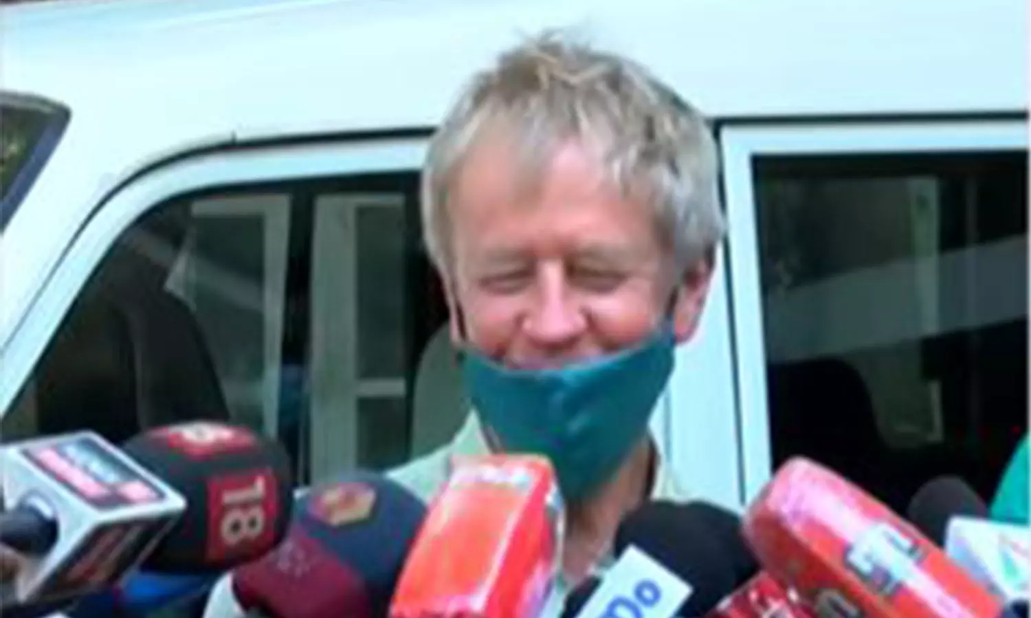 ഭൂമി തർക്കത്തിൽ സർക്കാർ സഹായിക്കുമെന്ന് പ്രതീക്ഷിക്കുന്നു;സ്വീഡിഷ് പൗരൻ ഭൂമി തർക്കത്തിൽ സർക്കാർ സഹായിക്കുമെന്ന് പ്രതീക്ഷിക്കുന്നു;സ്വീഡിഷ് പൗരൻ