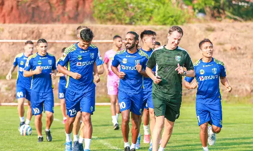 പോയിന്റ് പട്ടികയിൽ ഒന്നാമനാകാൻ കൊമ്പന്മാർ ഇന്നിറങ്ങും