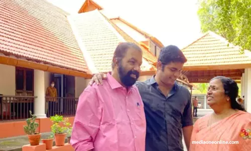 മന്ത്രി വി അബ്ദുറഹ്‌മാനും മന്ത്രി മന്ദിരം; ശിവൻകുട്ടിയുടെ റോസ് ഹൗസ് വളപ്പിൽ വീട് പണിയും