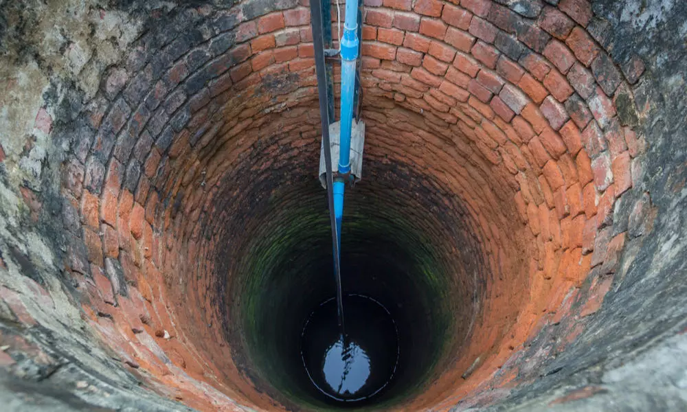 ആലുവ മുട്ടത്ത് കിണറ്റിൽ ഡീസൽ സാന്നിധ്യം