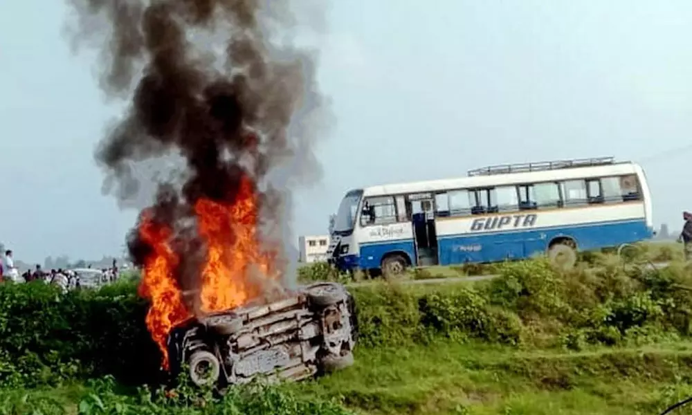 ലഖിംപൂര് ഖേരി: പ്രതികൾക്കെതിരെ 5,000 പേജ് കുറ്റപത്രം ലഖിംപൂര് ഖേരി: പ്രതികൾക്കെതിരെ 5,000 പേജ് കുറ്റപത്രം