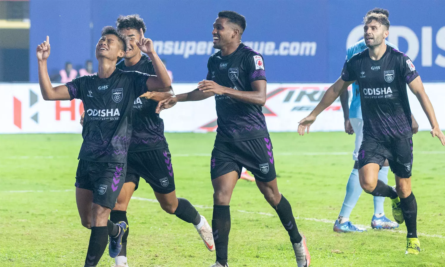 മുംബൈയെ ഗോൾമഴയിൽ മുക്കി ഒഡീഷ