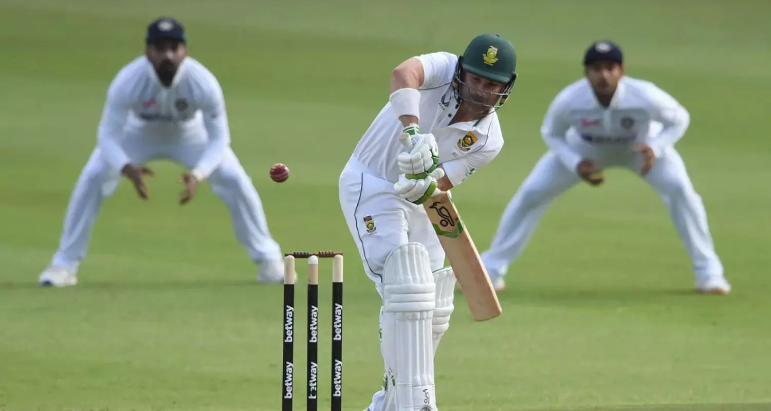 തകർന്നടിഞ്ഞ ഇന്ത്യയ്ക്ക് മുന്നിൽ കരുതലോടെ ദക്ഷിണാഫ്രിക്ക