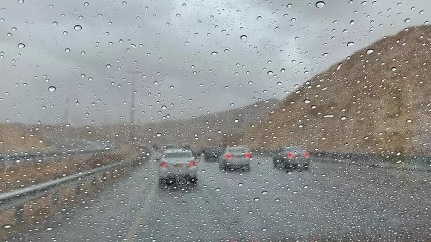 ഒമാനില്‍ കനത്ത മഴക്ക് സാധ്യത. വിദ്യാഭ്യാസ സ്ഥാപനങ്ങള്‍ക്ക് അവധി നൽകി