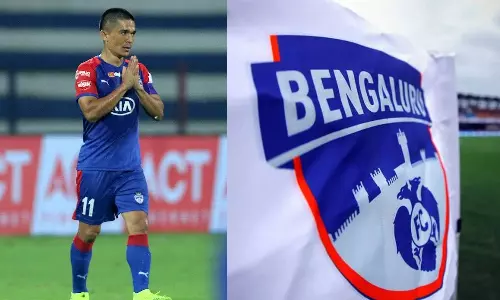 ഫോമിലില്ലാതെ ഛേത്രിയും ബംഗളൂരുവും: ക്യാമ്പിലാകെ നിരാശ ഫോമിലില്ലാതെ ഛേത്രിയും ബംഗളൂരുവും: ക്യാമ്പിലാകെ നിരാശ