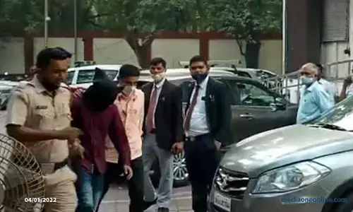 ബുള്ളി ബായ്: സിഖ് പേരിൽ അക്കൗണ്ടുണ്ടാക്കി; മുസ്‌ലിം സ്ത്രീകളെ ലേലത്തിന് വച്ചു