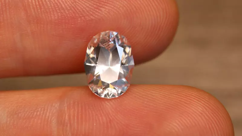 തിരുവനന്തപുരത്തെ വൈഡൂര്യ ഖനനം: അന്വേഷണം എങ്ങുമെത്തിയില്ല തിരുവനന്തപുരത്തെ വൈഡൂര്യ ഖനനം: അന്വേഷണം എങ്ങുമെത്തിയില്ല