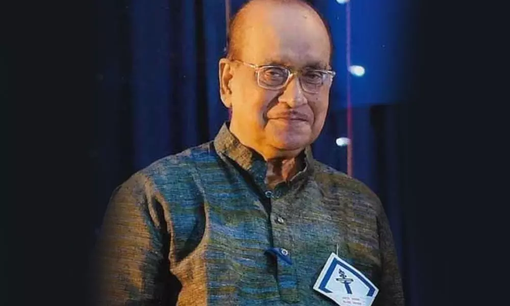 നടി മാല പാര്വതിയുടെ പിതാവ് സി.വി ത്രിവിക്രമൻ അന്തരിച്ചു നടി മാല പാര്വതിയുടെ പിതാവ് സി.വി ത്രിവിക്രമൻ അന്തരിച്ചു