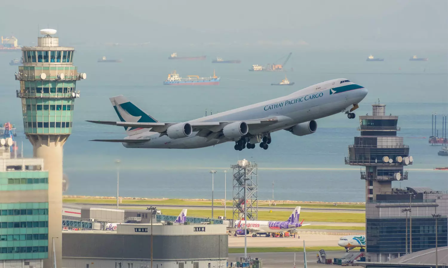 ഇന്ത്യ അടക്കമുള്ള ഏഴ് രാജ്യങ്ങളിൽ നിന്ന് വിമാന സർവീസ് റദ്ദാക്കി ഹോങ്കോങ് ഇന്ത്യ അടക്കമുള്ള ഏഴ് രാജ്യങ്ങളിൽ നിന്ന് വിമാന സർവീസ് റദ്ദാക്കി ഹോങ്കോങ്