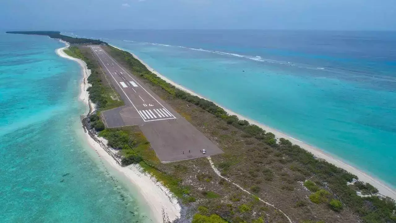 ഒമിക്രോണ് മുന്കരുതല്; ലക്ഷദ്വീപില് കൂടുതല് നിയന്ത്രണങ്ങള് ഒമിക്രോണ് മുന്കരുതല്; ലക്ഷദ്വീപില് കൂടുതല് നിയന്ത്രണങ്ങള്