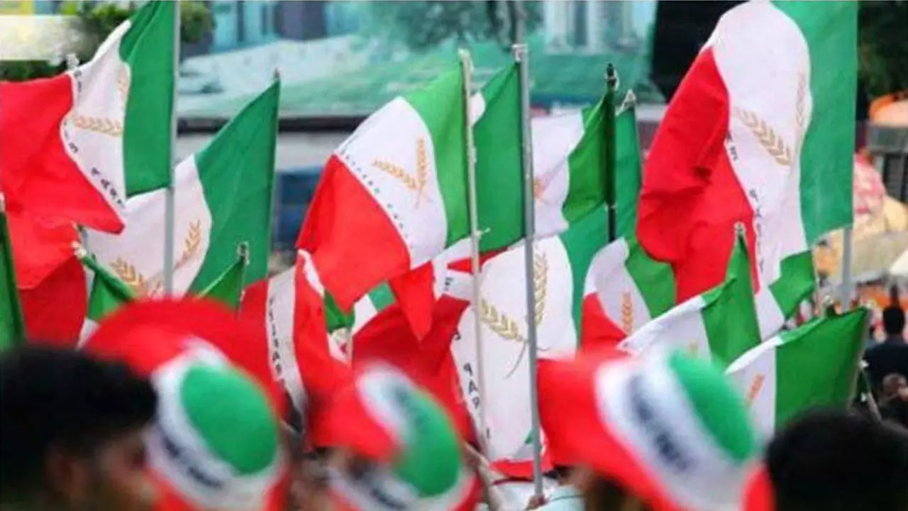 ആര്.എസ്.എസിനെതിരെ പ്രതികരിക്കുന്നവരെ വേട്ടയാടുന്ന പൊലീസ് നീക്കം അവസാനിപ്പിക്കണം: വെല്ഫയര് പാര്ട്ടി ആര്.എസ്.എസിനെതിരെ പ്രതികരിക്കുന്നവരെ വേട്ടയാടുന്ന പൊലീസ് നീക്കം അവസാനിപ്പിക്കണം: വെല്ഫയര് പാര്ട്ടി