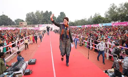 ഒമിക്രോൺ; കോൺഗ്രസ് തെരഞ്ഞെടുപ്പ് റാലികൾ നിർത്തിവെച്ചു