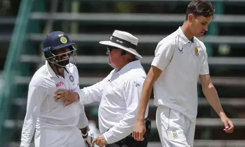 കോഹ്‌ലി ഇല്ലെങ്കിൽ എന്താ; ജാൻസനോട് കോർത്ത് ബുംറ