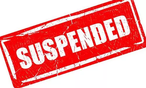 മദ്യപിച്ച് ഡ്യൂട്ടിക്കെത്തിയ പൊലീസ് ഉദ്യോഗസ്ഥനെ സസ്പെന്ഡ് ചെയ്തു മദ്യപിച്ച് ഡ്യൂട്ടിക്കെത്തിയ പൊലീസ് ഉദ്യോഗസ്ഥനെ സസ്പെന്ഡ് ചെയ്തു