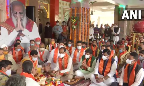 പ്രധാനമന്ത്രിയുടെ ദീർഘായുസ്സിനായി മഹാമൃത്യുഞ്ജയ മന്ത്രം ചൊല്ലി ബിജെപി നേതാക്കൾ