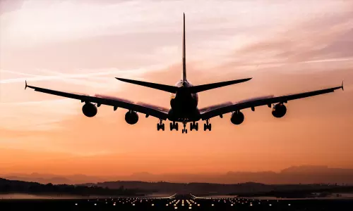 വിദേശത്തുനിന്ന് കേരളത്തിലെത്തുന്ന എല്ലാവർക്കും ഏഴു ദിവസം ഹോം ക്വാറന്റൈൻ