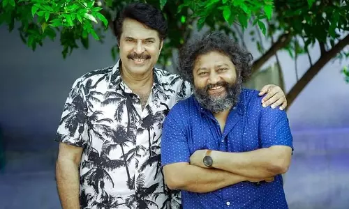 പകല് സൈക്കിള് മെക്കാനിക്ക്, രാത്രി ലോക്കല് കള്ളന്; നന്പകല് നേരത്ത് മയക്ക-ത്തിലെ മമ്മൂട്ടി ഇങ്ങനെ.. പകല് സൈക്കിള് മെക്കാനിക്ക്, രാത്രി ലോക്കല് കള്ളന്; നന്പകല് നേരത്ത് മയക്ക-ത്തിലെ മമ്മൂട്ടി ഇങ്ങനെ..