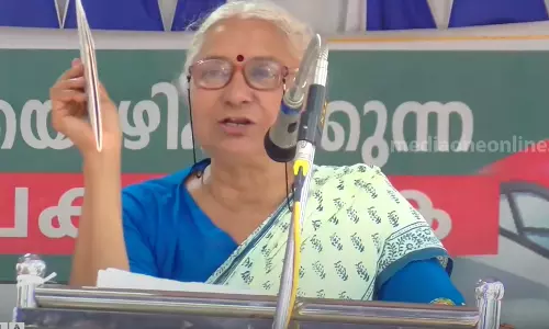 ജപ്പാനിൽ നിന്നുള്ള പദ്ധതി, കെ-റെയിലിനെ വിളിക്കേണ്ടത് ജെ-റെയിൽ: മേധാ പട്കർ ജപ്പാനിൽ നിന്നുള്ള പദ്ധതി, കെ-റെയിലിനെ വിളിക്കേണ്ടത് ജെ-റെയിൽ: മേധാ പട്കർ