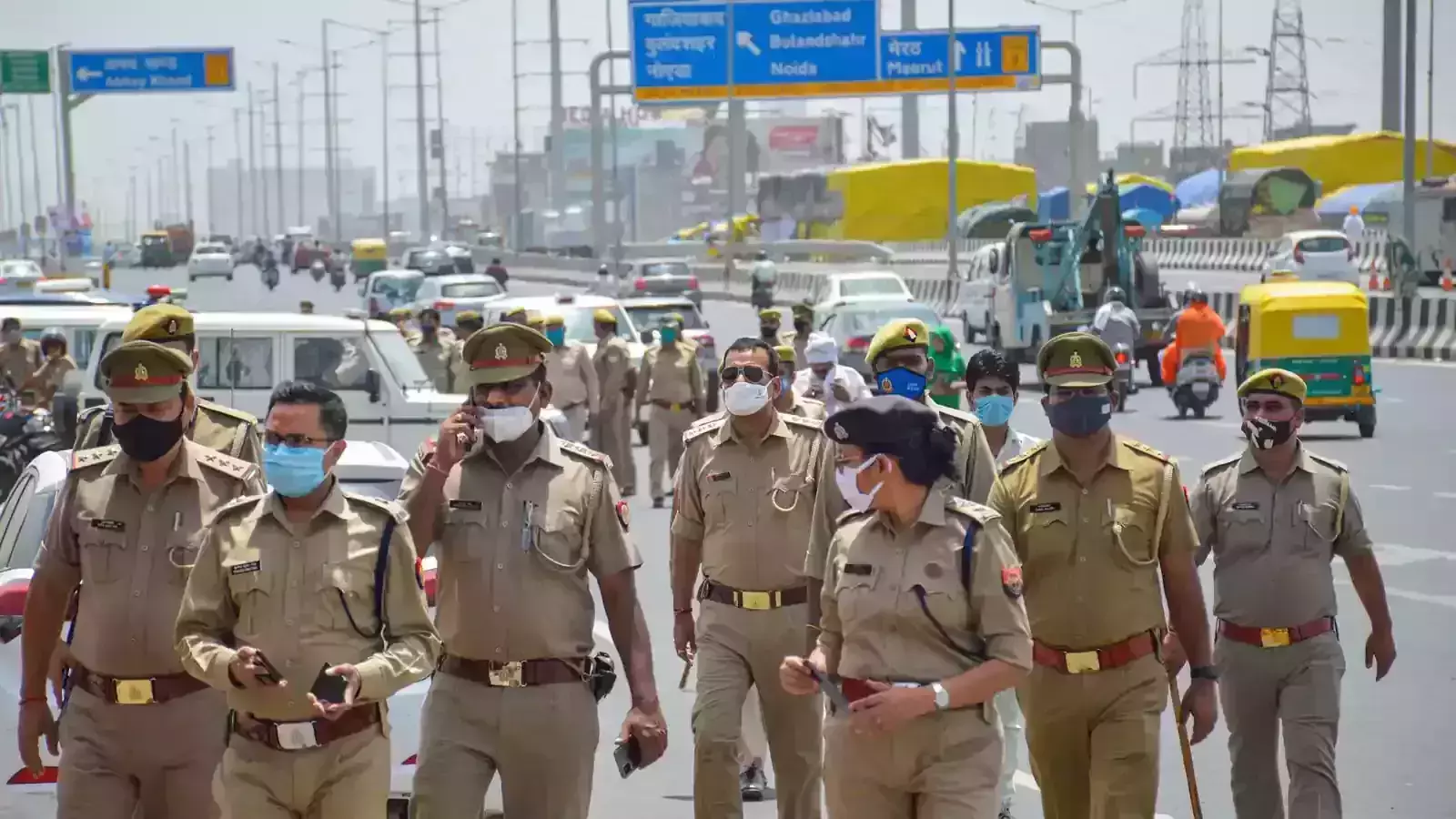 ഡല്ഹിയില് കോവിഡ് വ്യാപനം രൂക്ഷം; ആയിരത്തോളം പൊലീസുകാര്ക്ക് രോഗം ഡല്ഹിയില് കോവിഡ് വ്യാപനം രൂക്ഷം; ആയിരത്തോളം പൊലീസുകാര്ക്ക് രോഗം