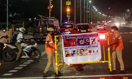 തമിഴ്‌നാട്ടിൽ തത്കാലം സമ്പൂർണ ലോക്ക്ഡൗൺ ഇല്ല