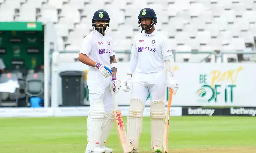 നാല് വിക്കറ്റ് നഷ്ടമായി;ദക്ഷിണാഫ്രിക്കയ്‌ക്കെതിരെ ഇന്ത്യ പതറുന്നു