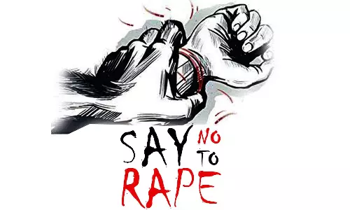 ബധിരയും മൂകയുമായ പെൺകുട്ടിയെ കൂട്ട ബലാത്സംഗം ചെയ്ത് റോഡിൽ എറിഞ്ഞു; കൊടും ക്രൂരത