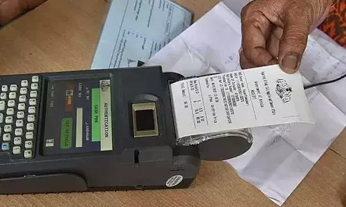 റേഷന്‍ വിതരണ പ്രതിസന്ധി പരിഹരിക്കാന്‍ താല്‍ക്കാലിക ക്രമീകരണമൊരുക്കി  സര്‍ക്കാര്‍