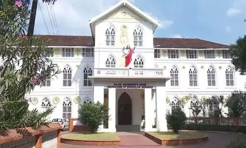 ജനാഭിമുഖ കുർബാന: എറണാകുളം അങ്കമാലി അതിരൂപത വൈദികർ നിരാഹാര സമരത്തിലേക്ക്