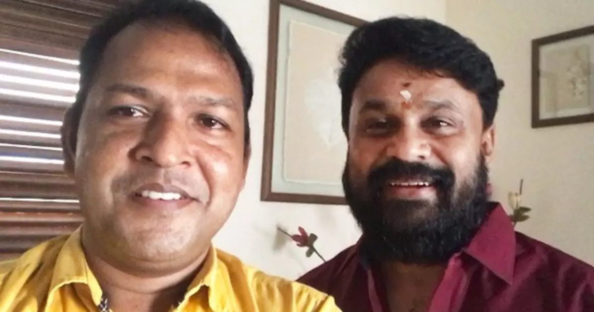 പല്ല് കൊഴിഞ്ഞുതുടങ്ങി, പക്ഷേ അത്രത്തോളം പേടിക്കേണ്ട ആളാണ് ദിലീപ്: ബാലചന്ദ്രകുമാര് പല്ല് കൊഴിഞ്ഞുതുടങ്ങി, പക്ഷേ അത്രത്തോളം പേടിക്കേണ്ട ആളാണ് ദിലീപ്: ബാലചന്ദ്രകുമാര്