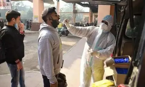 അതിവേഗം വ്യാപിച്ച് കോവിഡ്; പ്രധാനമന്ത്രി വിളിച്ച മുഖ്യമന്ത്രിമാരുടെ യോഗം ഇന്ന് അതിവേഗം വ്യാപിച്ച് കോവിഡ്; പ്രധാനമന്ത്രി വിളിച്ച മുഖ്യമന്ത്രിമാരുടെ യോഗം ഇന്ന്