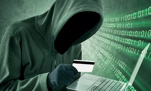 ഇടപാടുകാരുടെ വിവരങ്ങള്‍ വിറ്റ ബാങ്ക് ജീവനക്കാരന് മൂന്നുവര്‍ഷത്തെ തടവു ശിക്ഷ