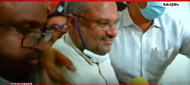 വിധി ഒറ്റവാക്കില്‍; ദൈവത്തിനു സ്തുതിയെന്ന് ബിഷപ്പ് ഫ്രാങ്കോ