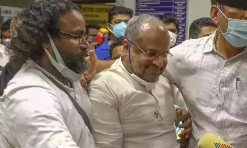 കന്യാസ്ത്രീയുടെ മൊഴിക്ക് സ്ഥിരതയില്ല, 13 തവണ പീഡിപ്പിച്ചതിനും കൃത്യമായ തെളിവില്ല... ബിഷപ് ഫ്രാങ്കോ മുളക്കലിനെ കുറ്റവിമുക്തനാക്കിയ വിധിപ്പകർപ്പ് പുറത്ത് കന്യാസ്ത്രീയുടെ മൊഴിക്ക് സ്ഥിരതയില്ല, 13 തവണ പീഡിപ്പിച്ചതിനും കൃത്യമായ തെളിവില്ല... ബിഷപ് ഫ്രാങ്കോ മുളക്കലിനെ കുറ്റവിമുക്തനാക്കിയ വിധിപ്പകർപ്പ് പുറത്ത്