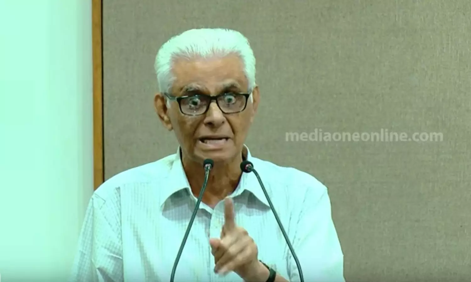 കോവിഡിനെ അയച്ചത് അല്ലാഹു; നമ്മളെ നന്നാക്കിയിട്ടേ അത് മടങ്ങൂ - ടി.കെ ഹംസ കോവിഡിനെ അയച്ചത് അല്ലാഹു; നമ്മളെ നന്നാക്കിയിട്ടേ അത് മടങ്ങൂ - ടി.കെ ഹംസ