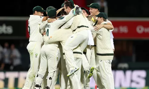 ആഷസ് ടെസ്റ്റിൽ ആസ്‌ട്രേലിയക്ക് 146 റൺസ് വിജയം