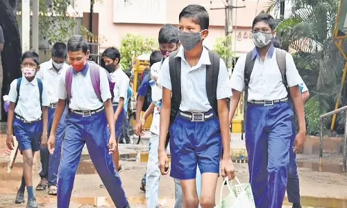 സംസ്ഥാനത്തെ സ്കൂളുകളുടെ പ്രവര്ത്തനം; വിദ്യാഭ്യാസ വകുപ്പിന്റെ ഉന്നത തല യോഗം ഇന്ന് സംസ്ഥാനത്തെ സ്കൂളുകളുടെ പ്രവര്ത്തനം; വിദ്യാഭ്യാസ വകുപ്പിന്റെ ഉന്നത തല യോഗം ഇന്ന്