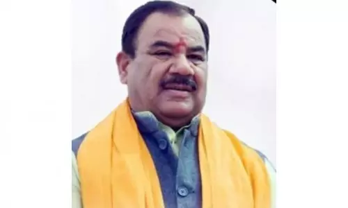 ഉത്തരാഖണ്ഡില് മന്ത്രിയെ പുറത്താക്കി മുഖ്യമന്ത്രി; ഇനി കോണ്ഗ്രസിനായി പ്രവര്ത്തിക്കുമെന്ന് ഹരക് സിങ് റാവത്ത് ഉത്തരാഖണ്ഡില് മന്ത്രിയെ പുറത്താക്കി മുഖ്യമന്ത്രി; ഇനി കോണ്ഗ്രസിനായി പ്രവര്ത്തിക്കുമെന്ന് ഹരക് സിങ് റാവത്ത്