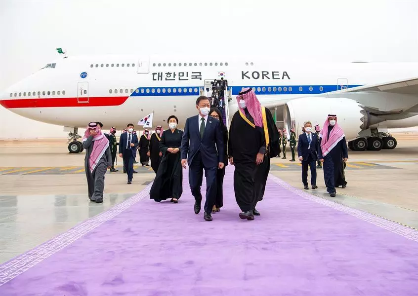 ഔദ്യോഗിക സന്ദര്‍ശനത്തിനായി ദക്ഷിണ കൊറിയന്‍ പ്രസിഡന്റ് റിയാദിലെത്തി