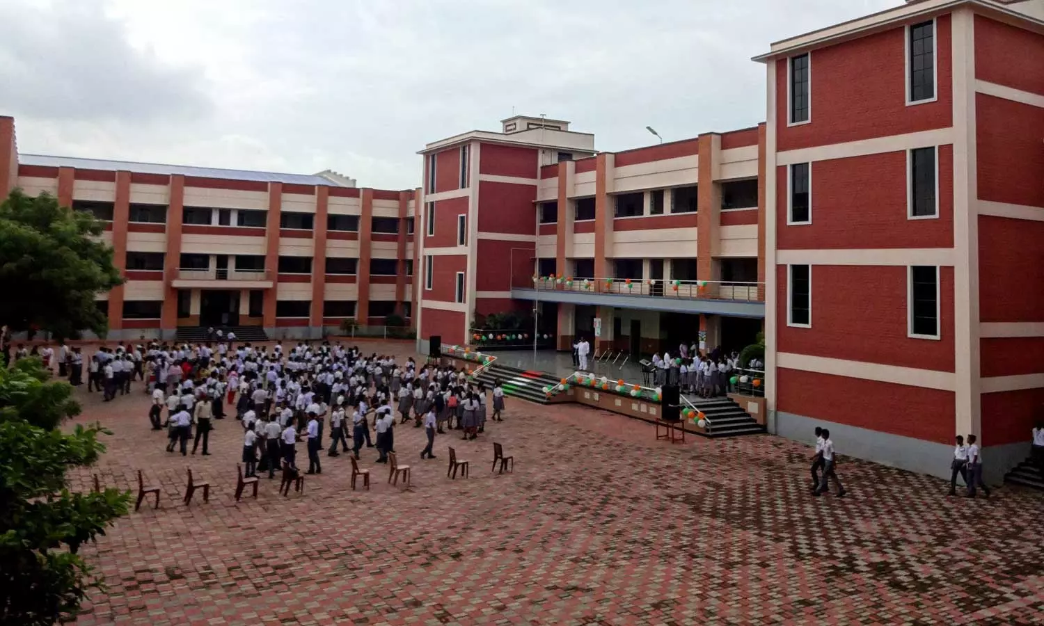 കോവിഡ് വ്യാപനം; ലക്ഷദ്വീപിൽ സ്കൂളുകൾ അടച്ചു കോവിഡ് വ്യാപനം; ലക്ഷദ്വീപിൽ സ്കൂളുകൾ അടച്ചു