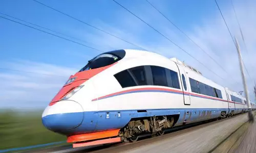 കെ റെയിൽ പദ്ധതി; ആവശ്യമായ കരിങ്കല്ല് കര്ണാടക,തമിഴ്നാട് എന്നിവിടങ്ങളില് നിന്ന് കൊണ്ടു വരാമെന്ന് ഡിപിആര് കെ റെയിൽ പദ്ധതി; ആവശ്യമായ കരിങ്കല്ല് കര്ണാടക,തമിഴ്നാട് എന്നിവിടങ്ങളില് നിന്ന് കൊണ്ടു വരാമെന്ന് ഡിപിആര്