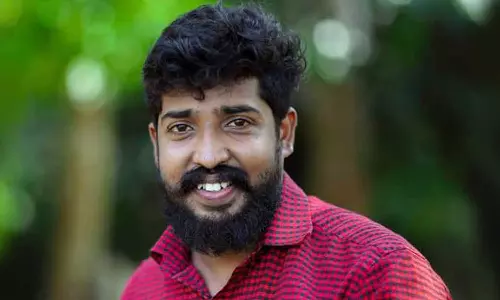 വിവാഹ വാഗ്ദാനം നൽകി പീഡനം; ശ്രീകാന്ത് വെട്ടിയാർക്കെതിരെ ബലാത്സംഗകേസ്