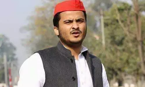 പിതാവ് ജയിലിൽ മരണത്തിന്റെ വക്കിലാണ്; ചികിത്സ ലഭിക്കുന്നില്ല- അസം ഖാന്റെ മകൻ പിതാവ് ജയിലിൽ മരണത്തിന്റെ വക്കിലാണ്; ചികിത്സ ലഭിക്കുന്നില്ല- അസം ഖാന്റെ മകൻ