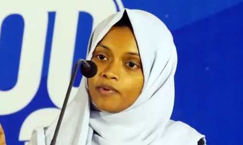 കേസെടുത്തോളൂ, ഞാനും ആർഎസ്എസ് വിമർശകയാണ്-കേരള പൊലീസിനെതിരെ വിമർശനവുമായി നജ്ദ റൈഹാൻ