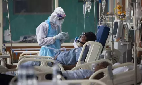 സംസ്ഥാനത്ത് ഗുരുതര കോവിഡ് രോഗികളുടെ എണ്ണം കൂടുന്നു; ഓക്‌സിജൻ കിടക്കൾ വേണ്ടവരുടെ എണ്ണത്തിലും വർധന