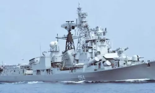 ഐ.എൻ.എസ് റൺവീറിലെ അപകടം വാതക ചോർച്ചയെ തുടർന്നെന്ന് പ്രാഥമിക റിപ്പോർട്ട്