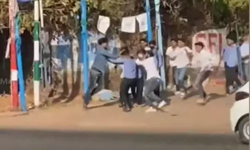 മലപ്പുറം ചങ്ങരംകുളത്ത് വിദാർഥികൾ തമ്മിൽ സംഘർഷം; പരിക്കേറ്റവരെ  ആശുപത്രിയിൽ പ്രവേശിപ്പിച്ചു