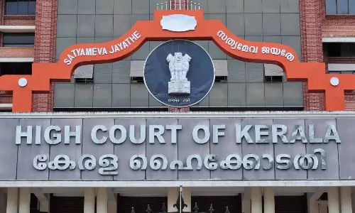 സംസ്ഥാനത്ത് പരസ്യ ബോർഡുകൾക്ക് നിയന്ത്രണമേർപ്പെടുത്തി ഹൈക്കോടതി