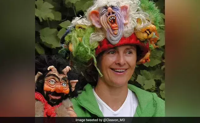 വാക്സിനെടുക്കാതിരിക്കാന് മനഃപൂര്വം കോവിഡ് രോഗിയായ ചെക്ക് ഗായികക്ക് ദാരുണാന്ത്യം വാക്സിനെടുക്കാതിരിക്കാന് മനഃപൂര്വം കോവിഡ് രോഗിയായ ചെക്ക് ഗായികക്ക് ദാരുണാന്ത്യം