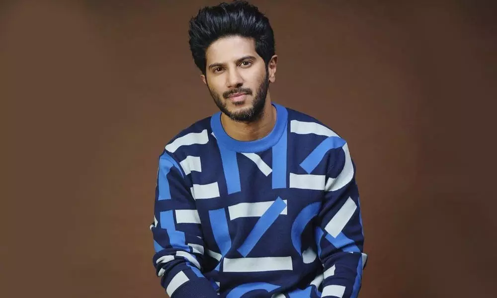 നടന് ദുല്ഖര് സല്മാന് കോവിഡ് സ്ഥിരീകരിച്ചു നടന് ദുല്ഖര് സല്മാന് കോവിഡ് സ്ഥിരീകരിച്ചു